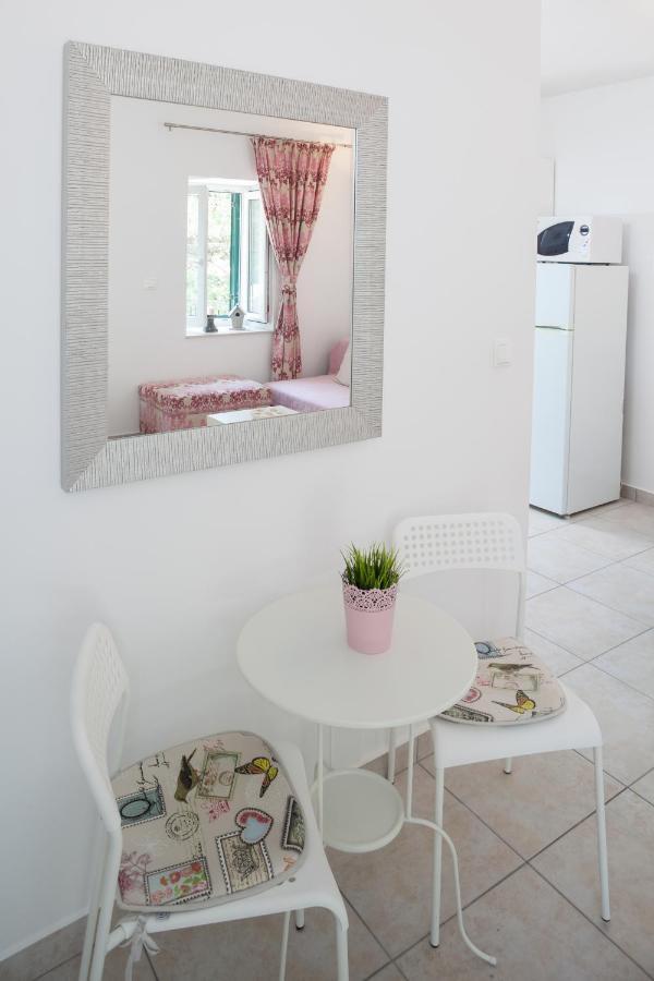 Apartment Bura 1 Makarska Bagian luar foto